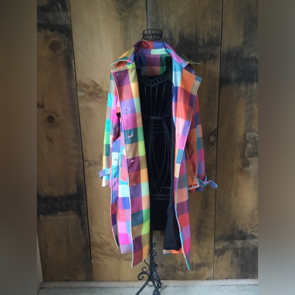 Colorful Raincoat - Picture 3 of 4
